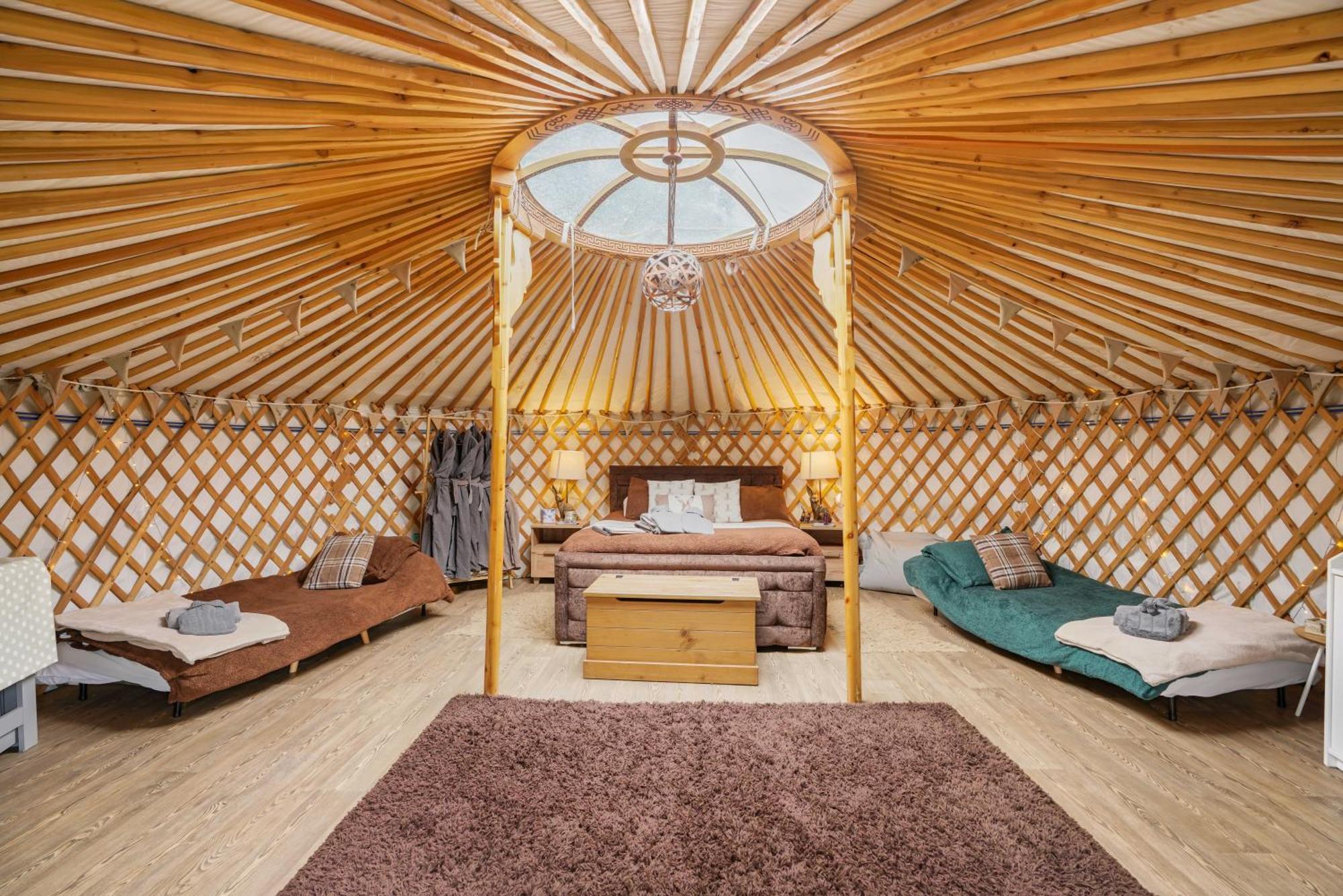 Отель Glamp And Tipple Ltd Great Ellingham Экстерьер фото